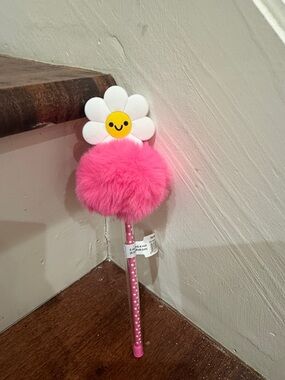 NWT Pink Daisy Pom-Pom Kids Toy Pen - Cute Floral Writing Accessory